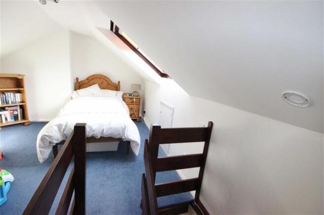 LOFT SPACE