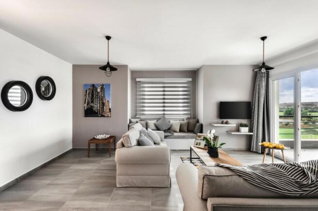 3 bedroom apartment with panoramic Balcony Image 9999