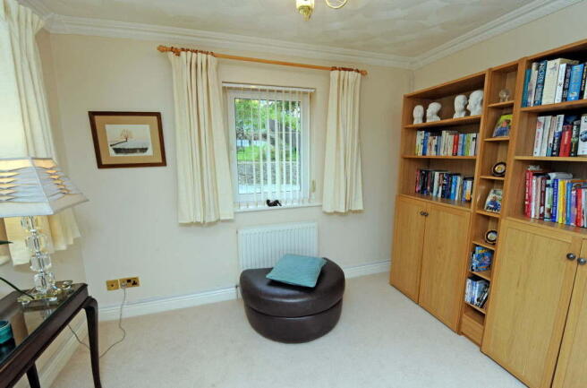 Photo 10