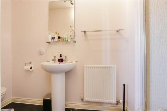 EN SUITE
