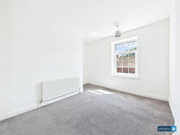 2 bed Terraced to rent Image 9