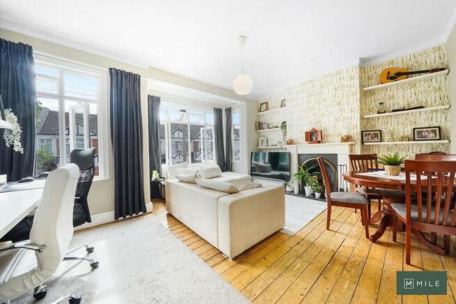 87 Drayton Road -...