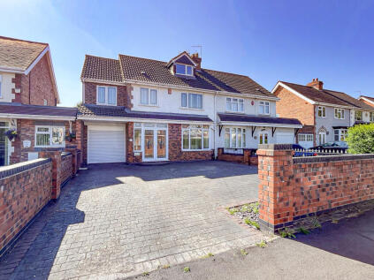 Prestwood Road West, Wednesfield, WV11