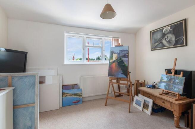 Bedroom 2 (Double)
