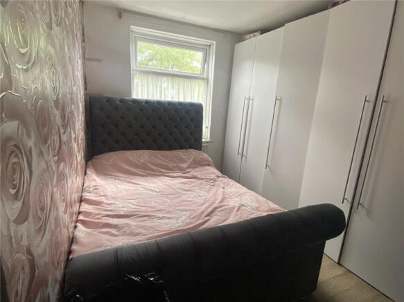 3 bed Maisonette for sale Image 9