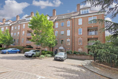 Petunia Court, Finchley, N3