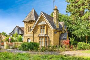 51 Cemetery Lodge, Castle Road, Wellingborough NN8 1LL
