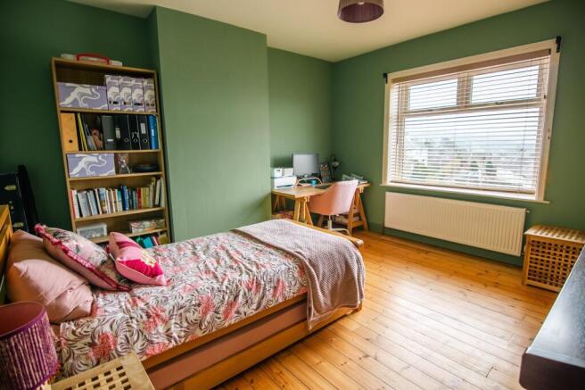 3 bed Semi-Detached for sale Image 8