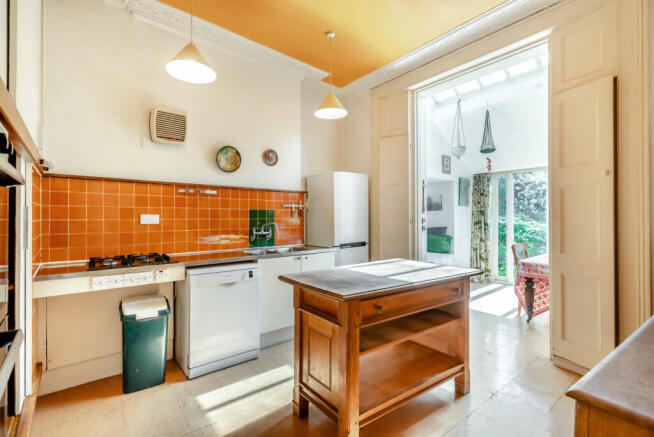 8557138-interior12-800