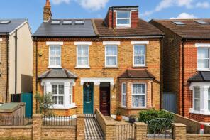 21, Osterley Park View Road, London W7 2HG