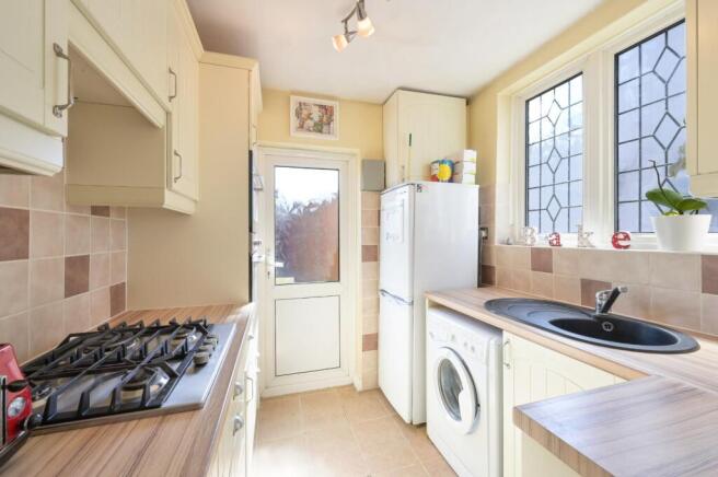 WORCESTER PARK ROAD  (2).jpg