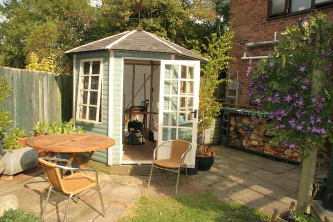 Photo 9