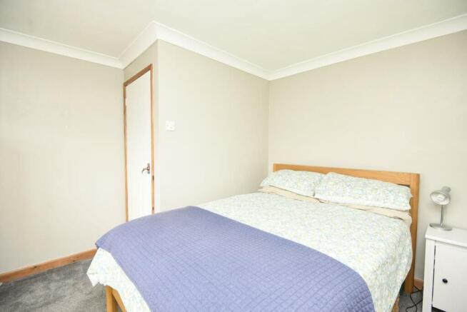 A BEDROOM 2.JPG
