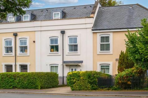Warren Road, Reigate, RH2