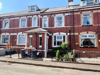 Queen Street, Pontypool, NP4