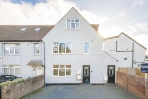 52a, Cedar Grove, London W5 4AR