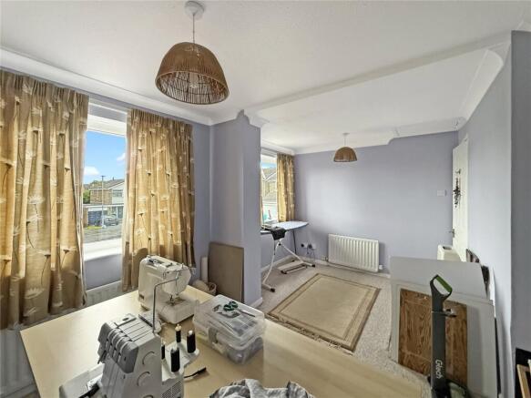 4 bed Semi-Detached for sale Image 11