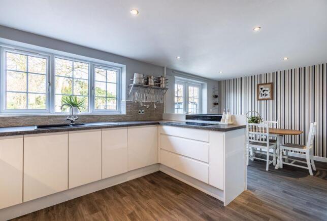 Dining Kitchen...