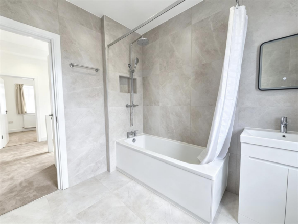 21BF5F45-6108-46E4-A32B-2F1658BAD85F.png