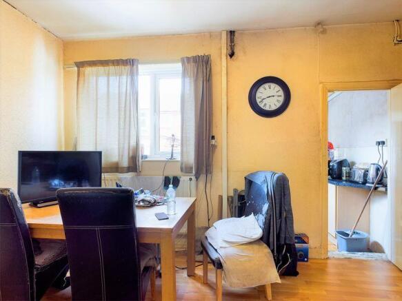 Photo 4