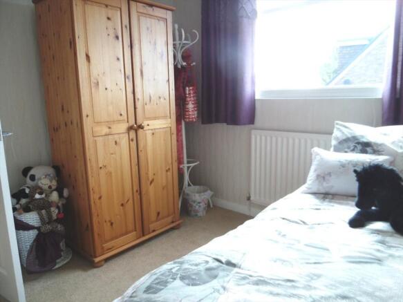 BEDROOM 2