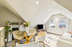 24, Crockerton Road, London SW17 7HG