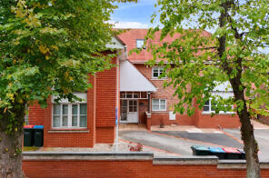 2, The Limes, Dee Hills Park, Chester CH3 5AS