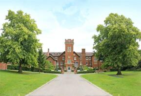 9 Bedwell Hall, Bedwell Park, Cucumber Lane, Essendon, Hatfield AL9 6GJ