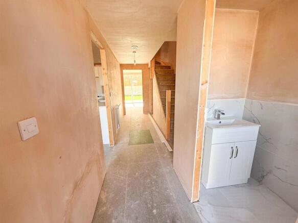 4 bed Town House for sale Image 4