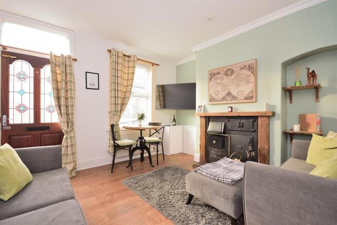 Sitting Room view2