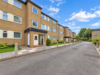 Lulworth Road, Birkdale, Southport, Merseyside, PR8 2FA