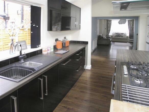 Kitchen / Dining Are