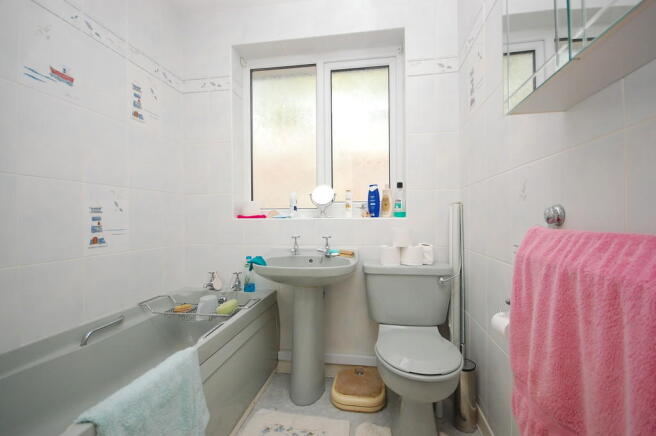 Photo 10