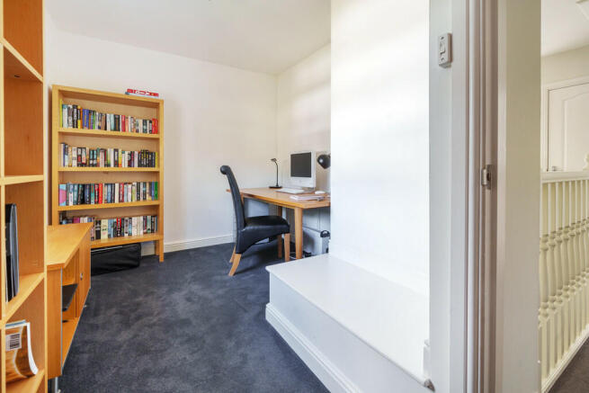 Bedroom Five/Stud...