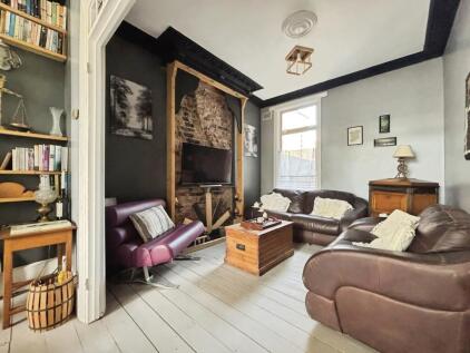 Lucas Avenue, London, E13