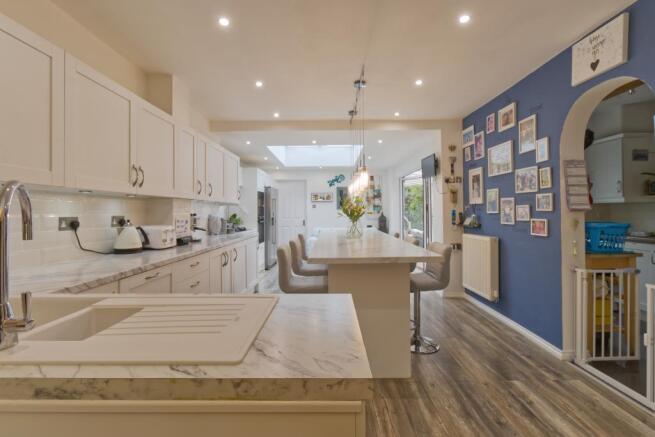 Kitchen 2
