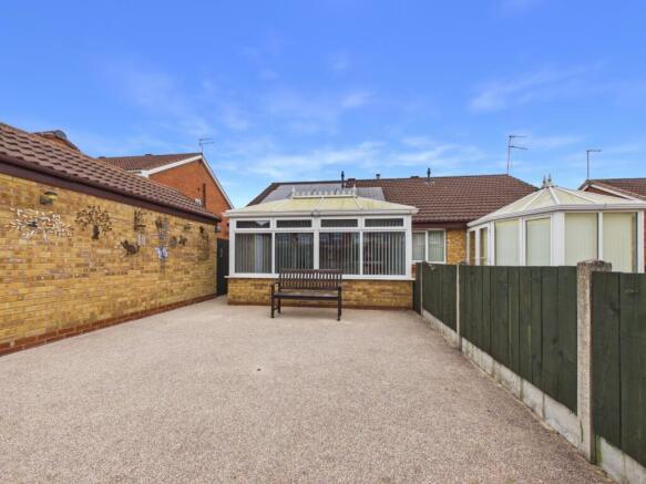 2 bed Semi-Detached Bungalow for sale Image 4