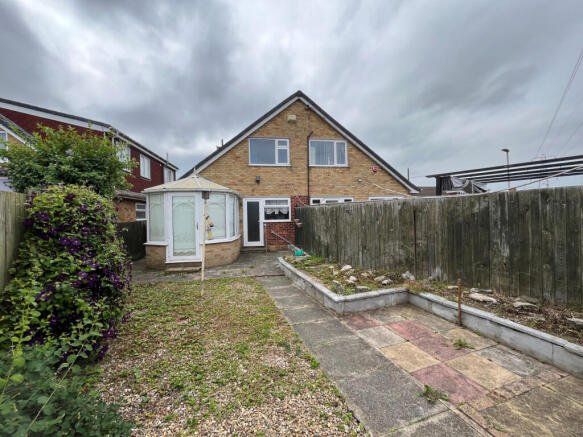 3 bed Semi-Detached for sale Image 12