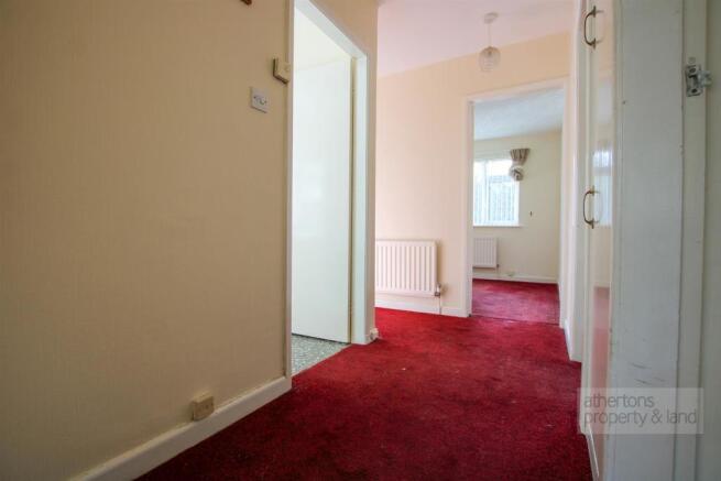 Entrance Hall 2.jpg