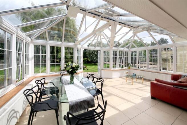 Conservatory: Rg42