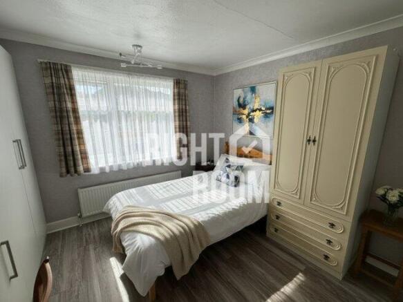 room-2-11-dale-valley-road-so16-6qn-1023904