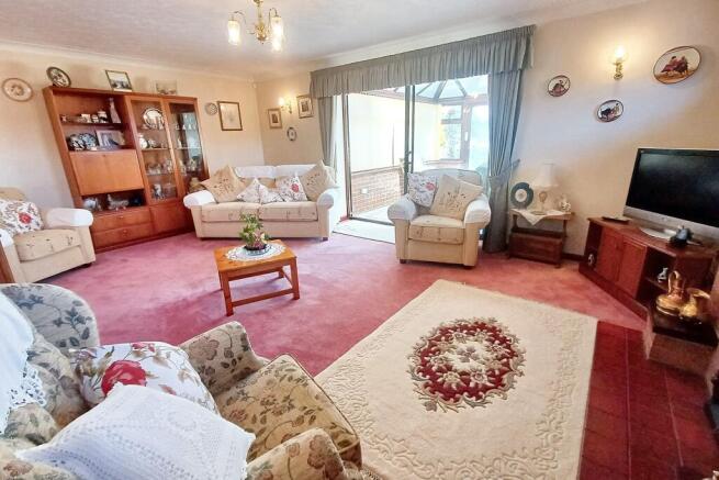 Verwood photo 4