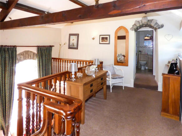 2 bed Semi-Detached for sale Image 7
