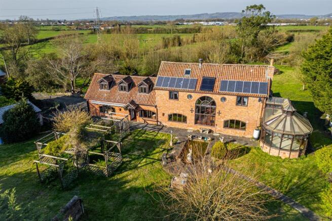 Lake House Barn, Lake House Lane, East Brent, High