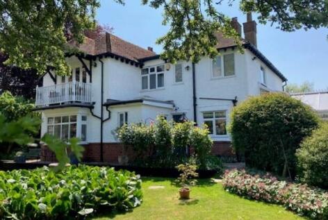 Burmarsh Road, Hythe, CT21