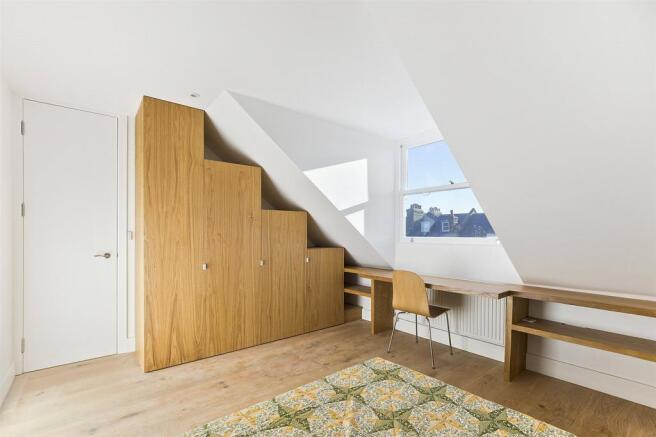 Bedroom (View 2)