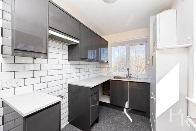 Hangleton Road, Shanklin Court, 4-006.JPG