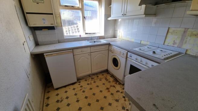 1 bed Ground Flat for sale Image 6