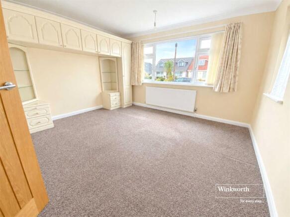 Bure Haven Drive, Christchurch, Dorset, BH23 photo 4