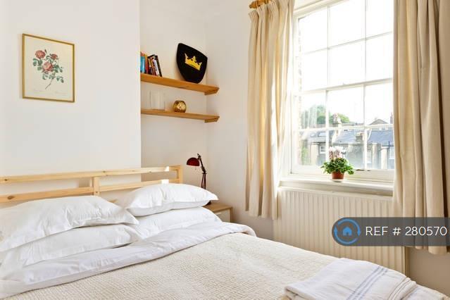 2nd Bedroom, Double With The Garden View 